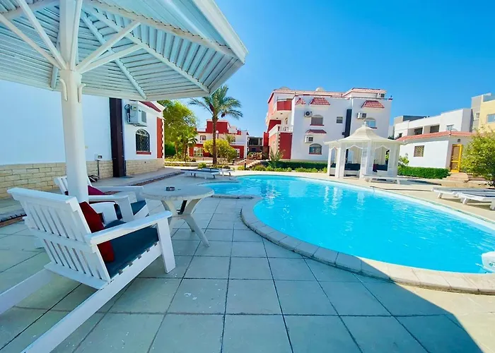 One In A Compound With The Swimming Pool Apartment *